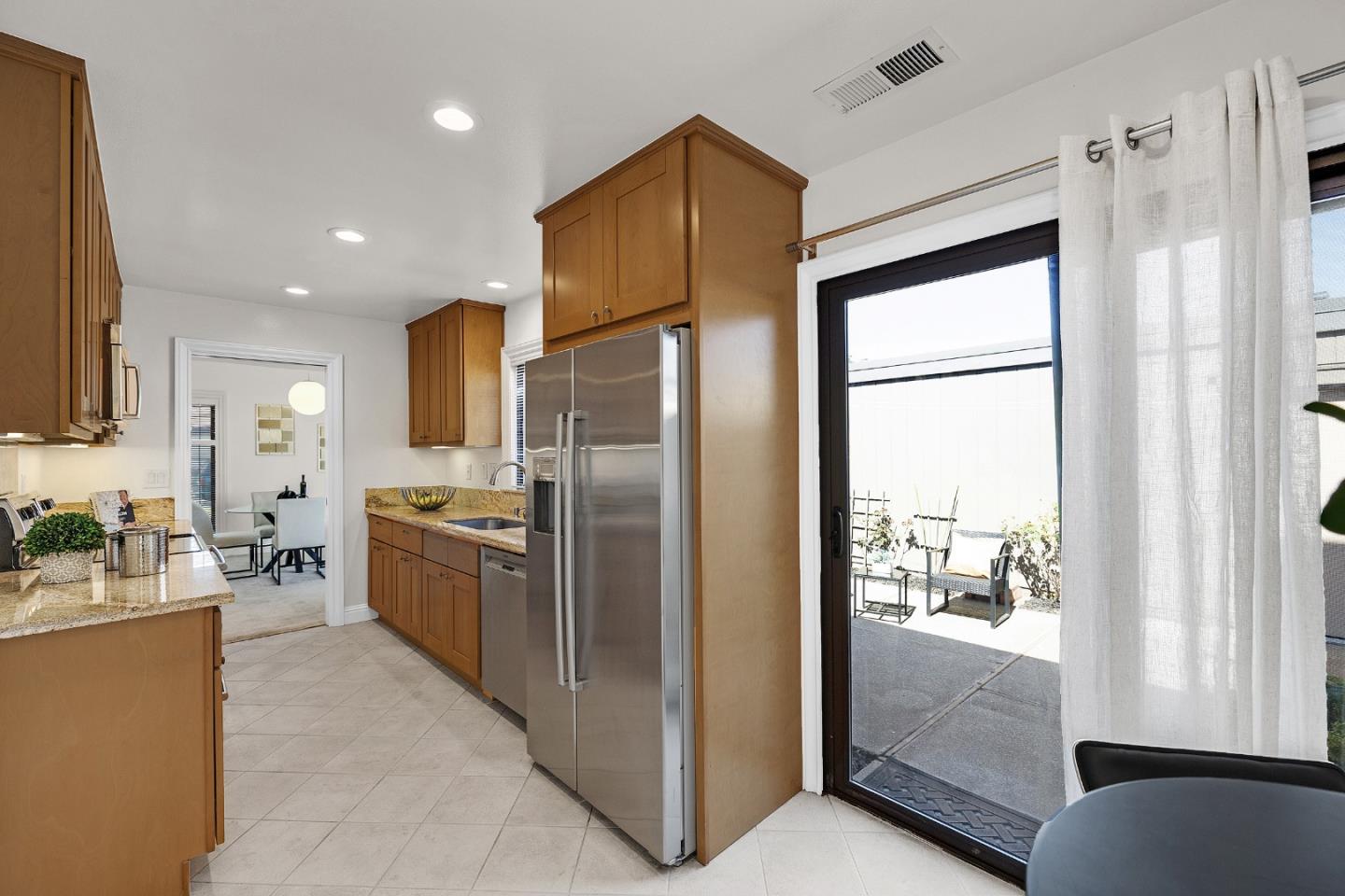 3405 Catalina Avenue