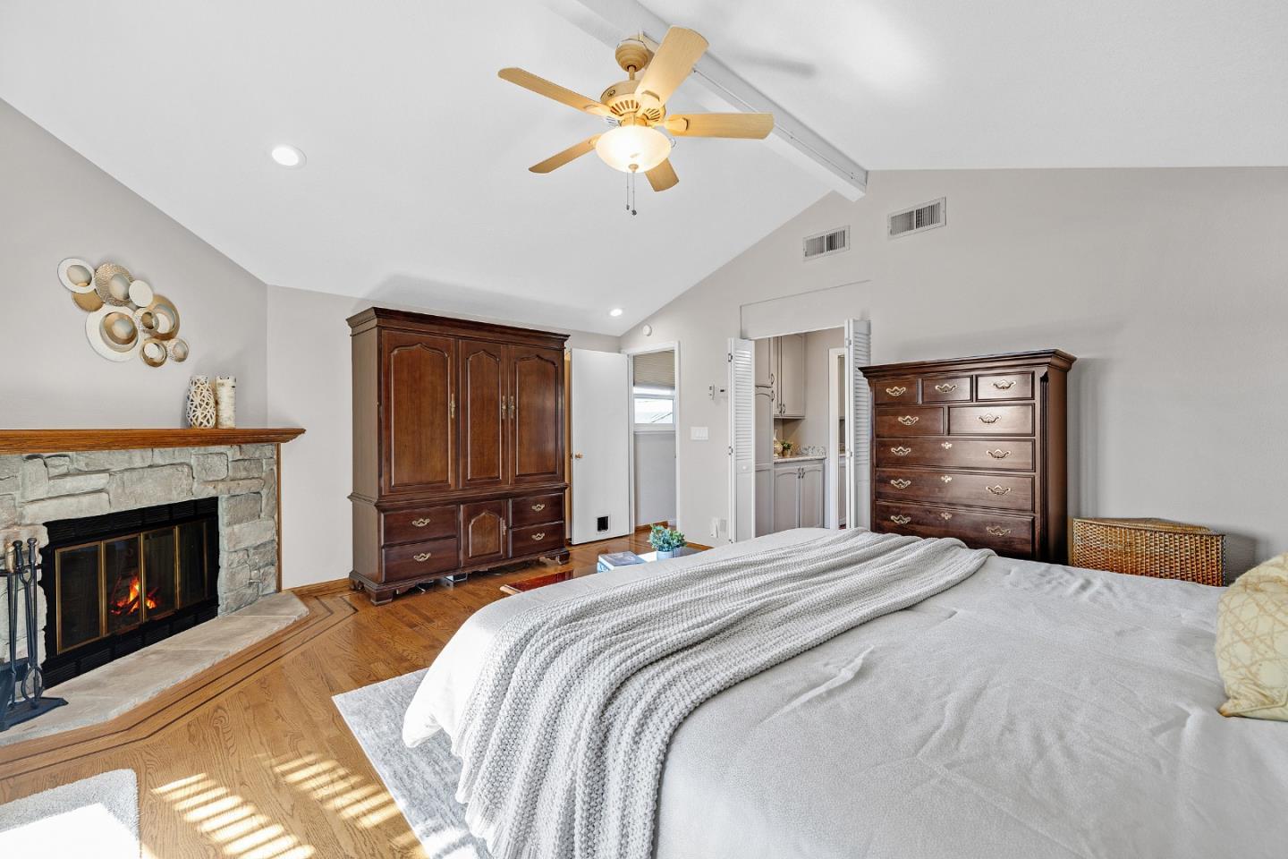 48875 Chenin Blanc Drive