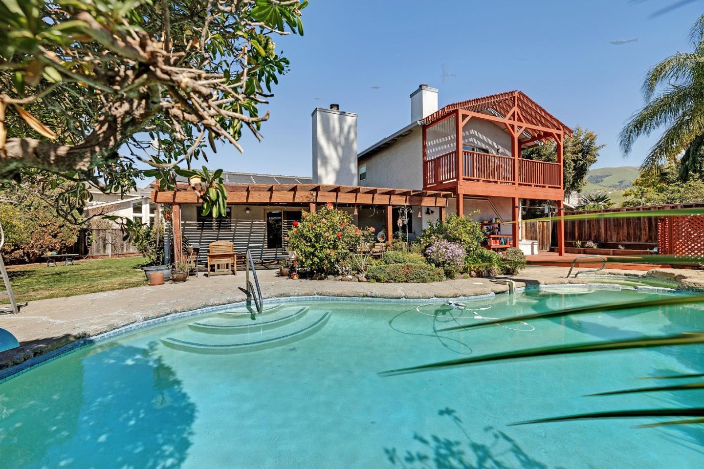 48875 Chenin Blanc Drive