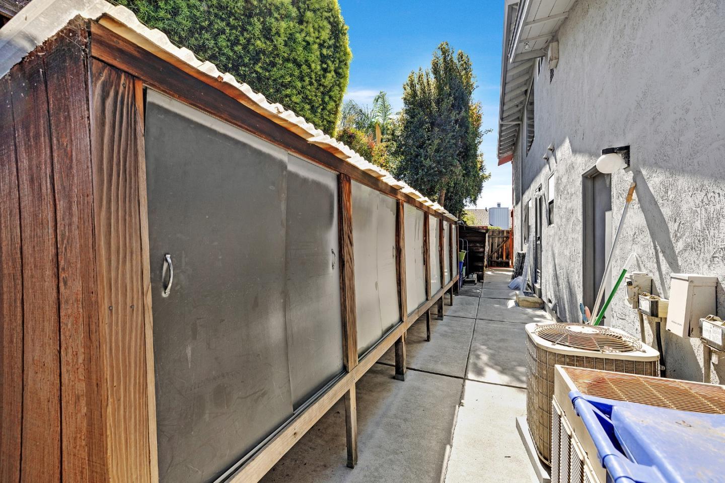 48875 Chenin Blanc Drive