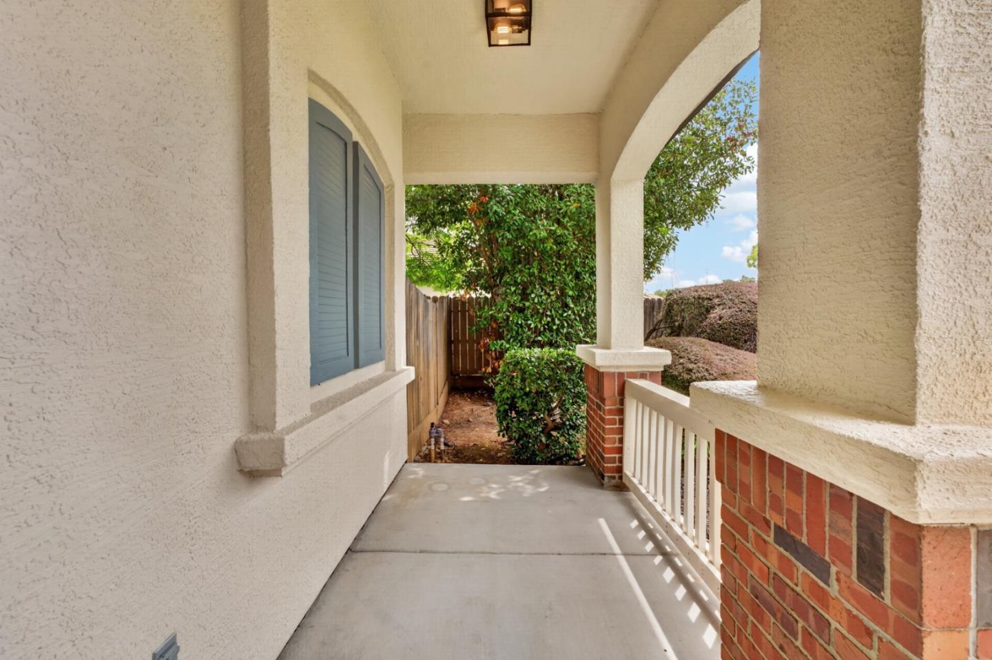 9257 Fosdyke Court