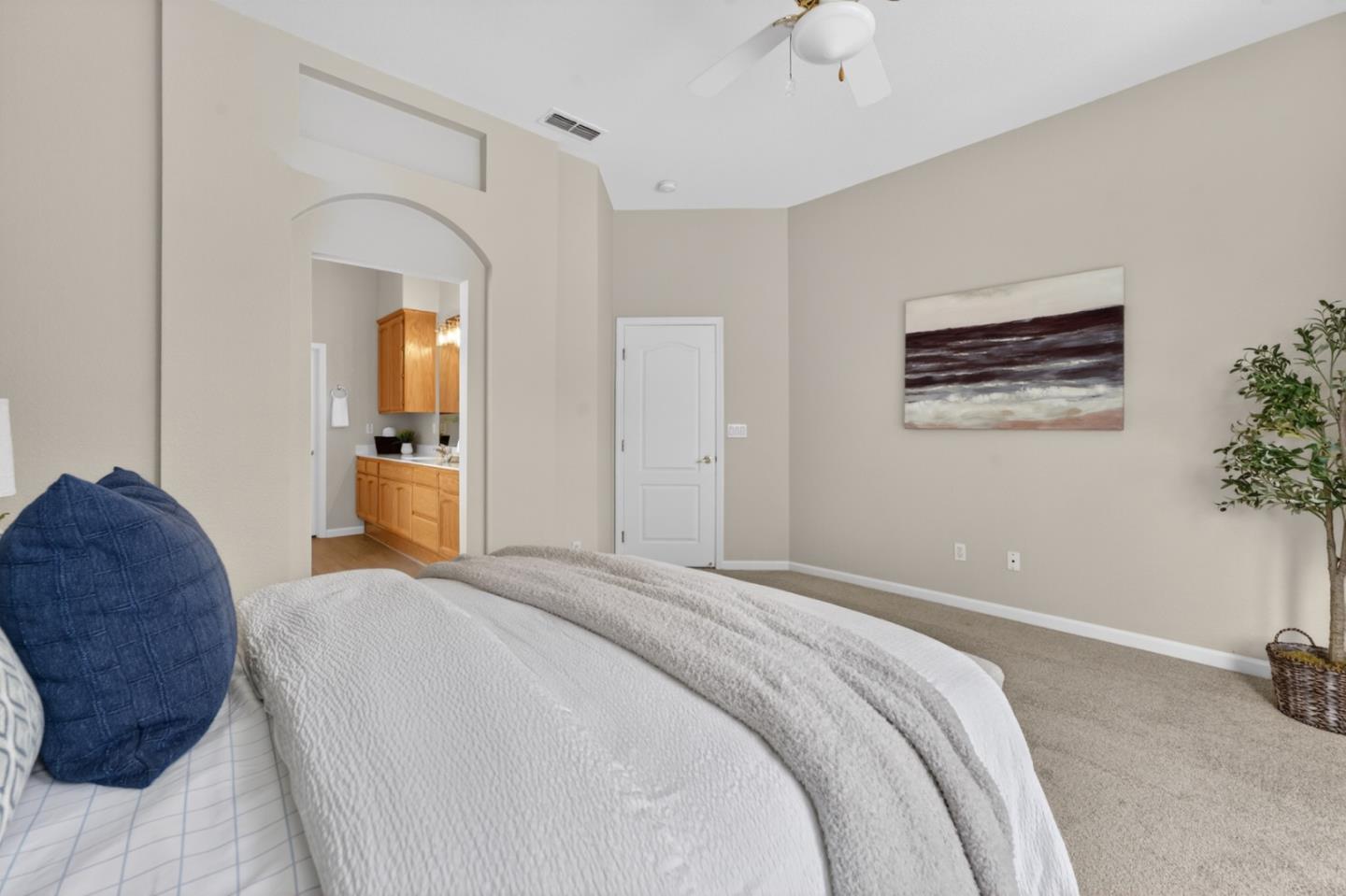 9257 Fosdyke Court