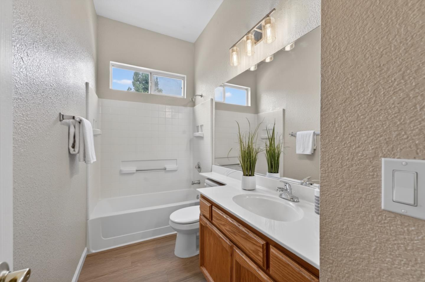 9257 Fosdyke Court
