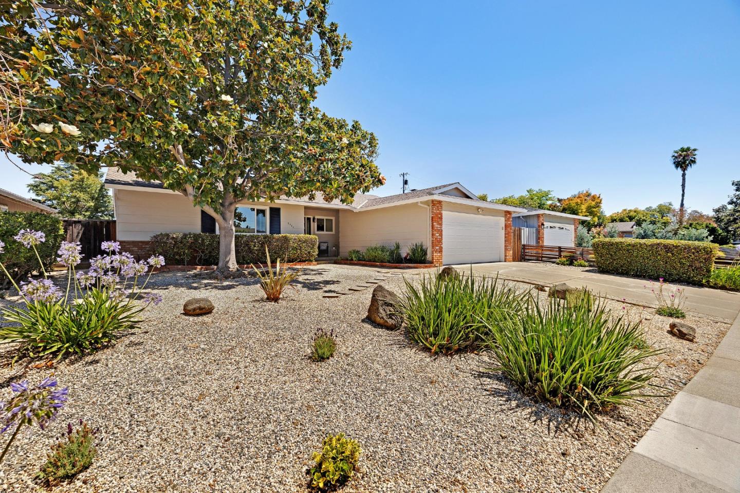 3385 Valley Square Lane