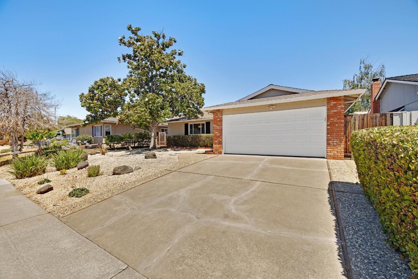 3385 Valley Square Lane