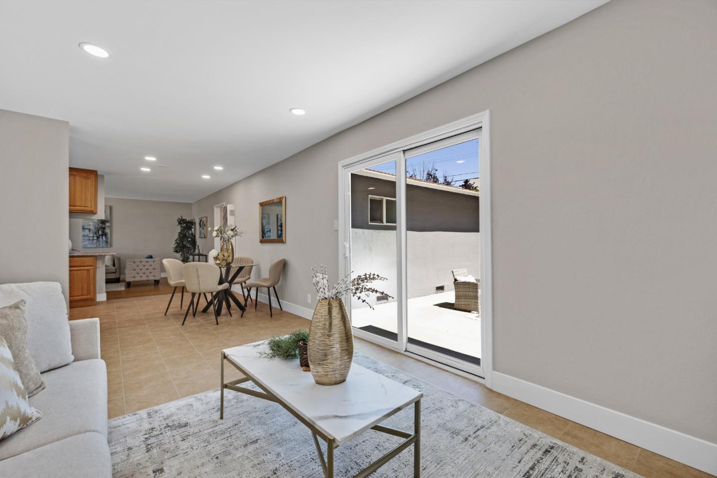 448 Greathouse DR