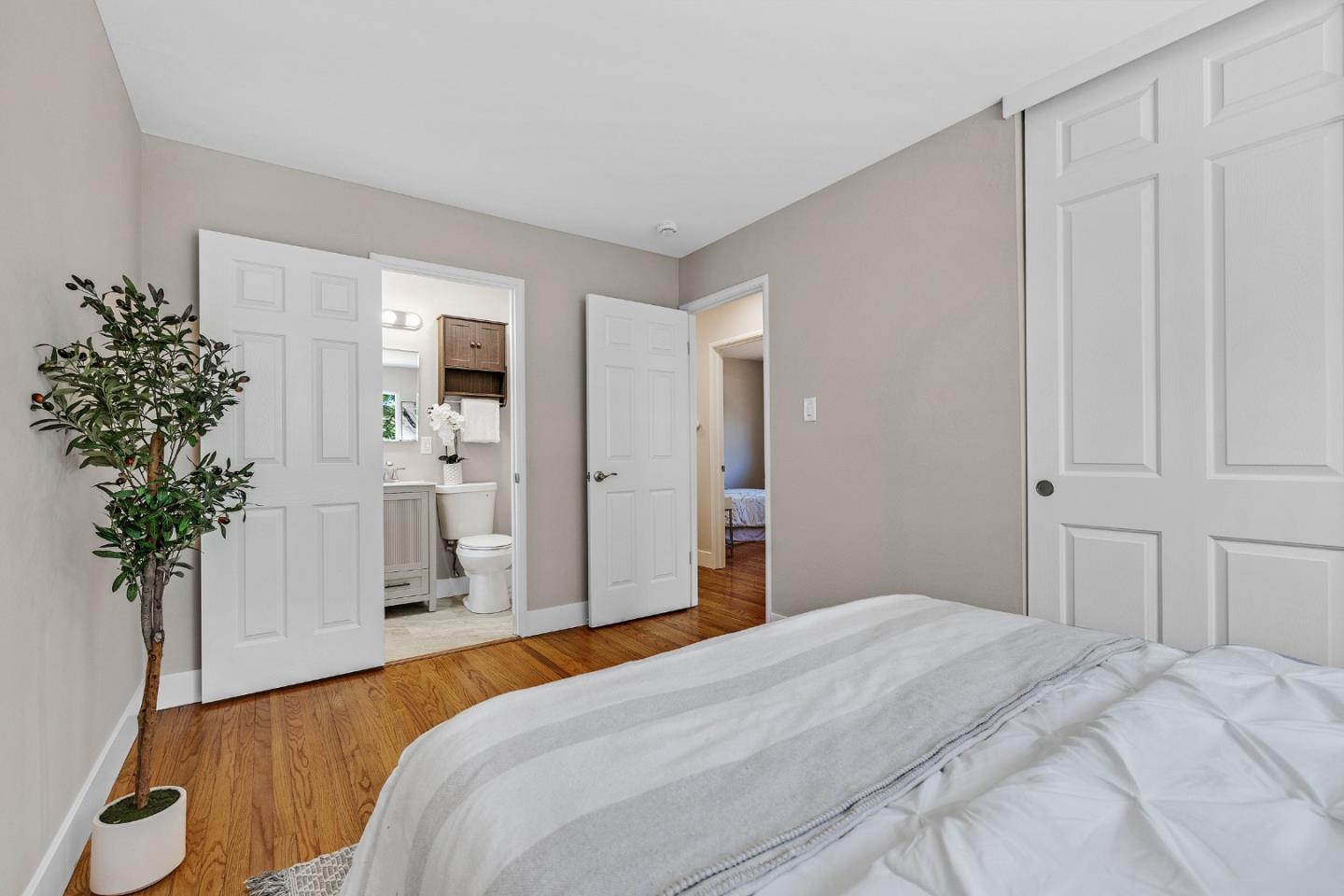 448 Greathouse DR