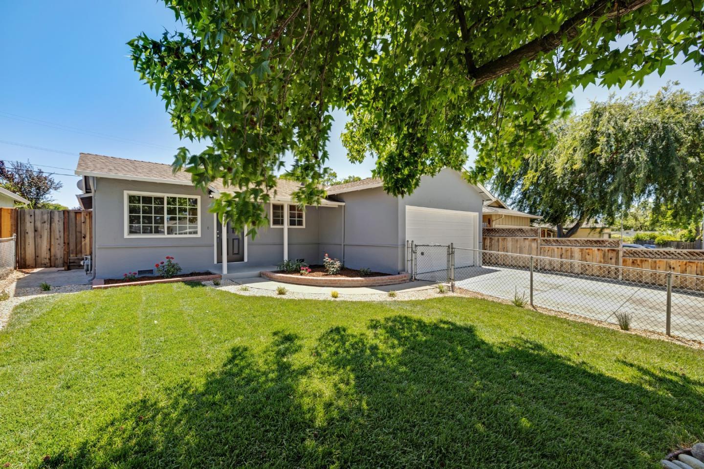 448 Greathouse DR