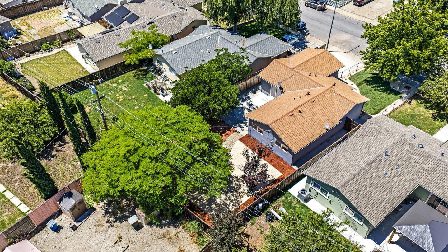 448 Greathouse DR