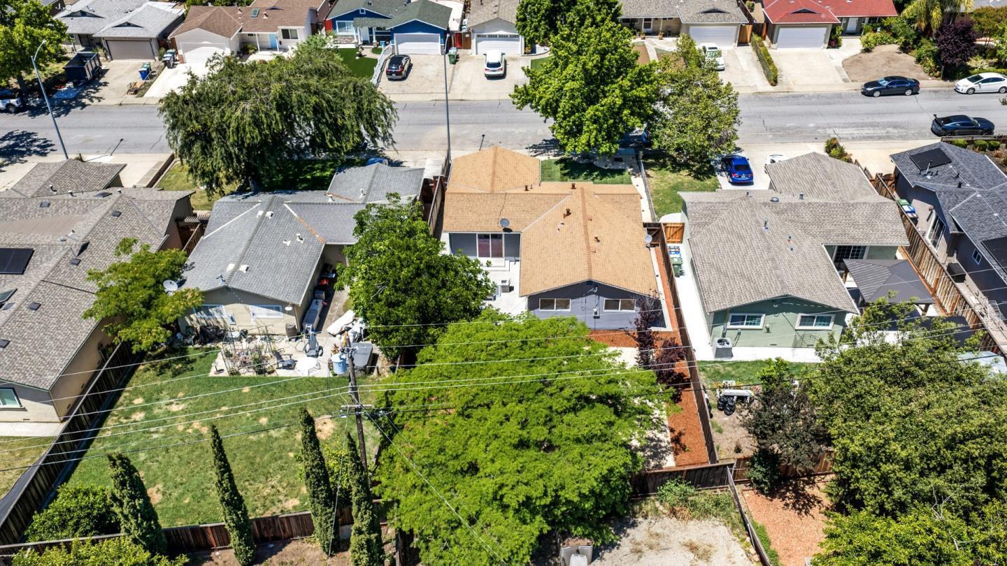 448 Greathouse DR