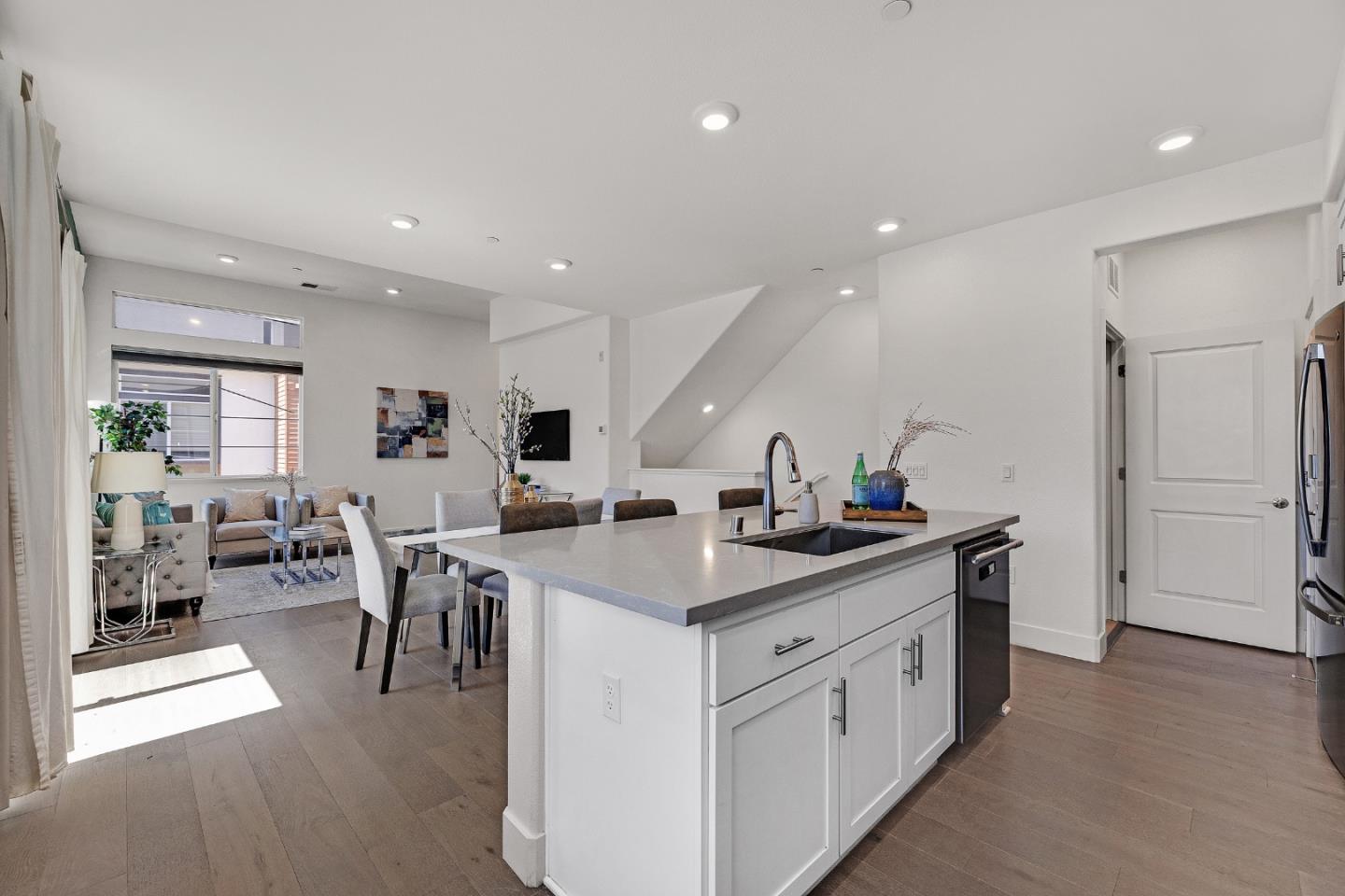 29272 Hub LN