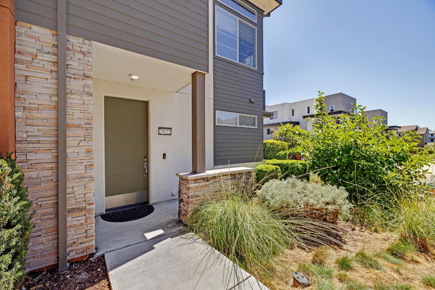 29272 Hub LN