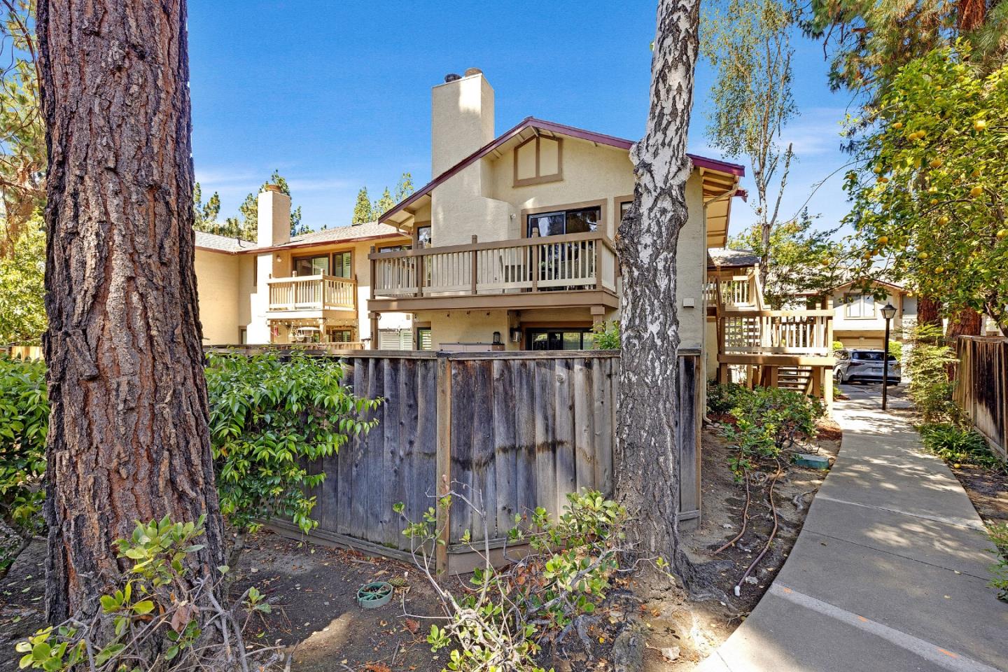 38738 Huntington CIR