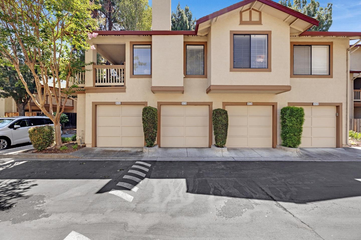 38738 Huntington CIR