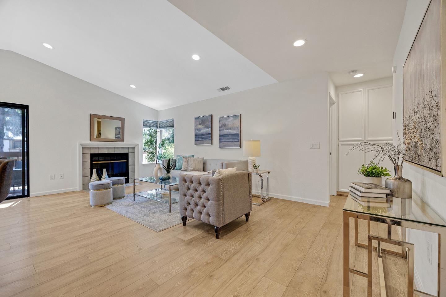 38738 Huntington CIR