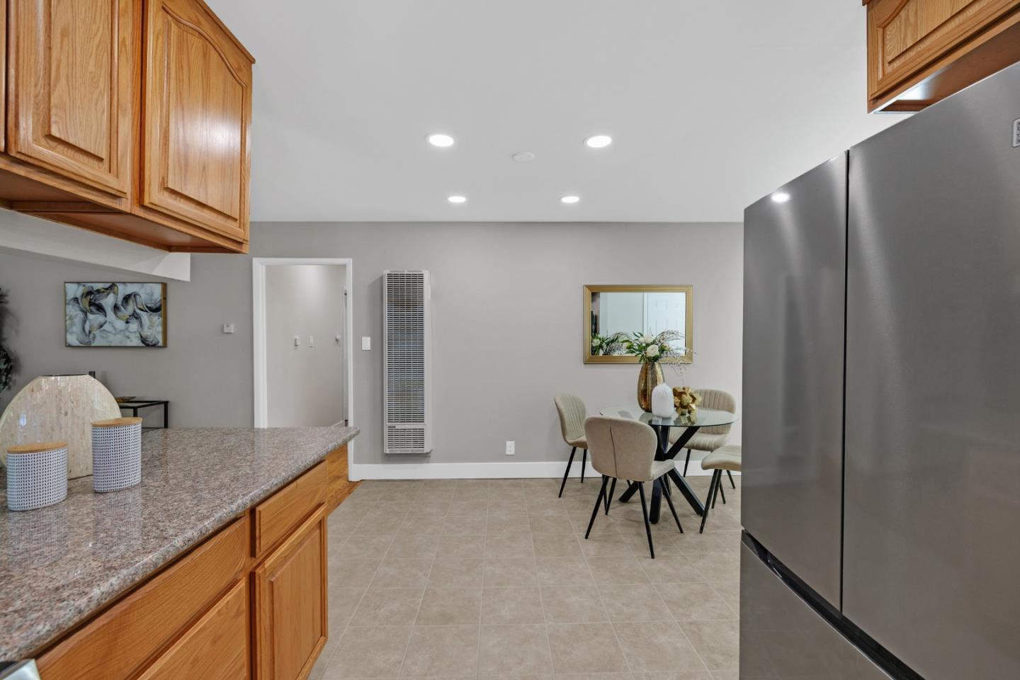448 Greathouse DR