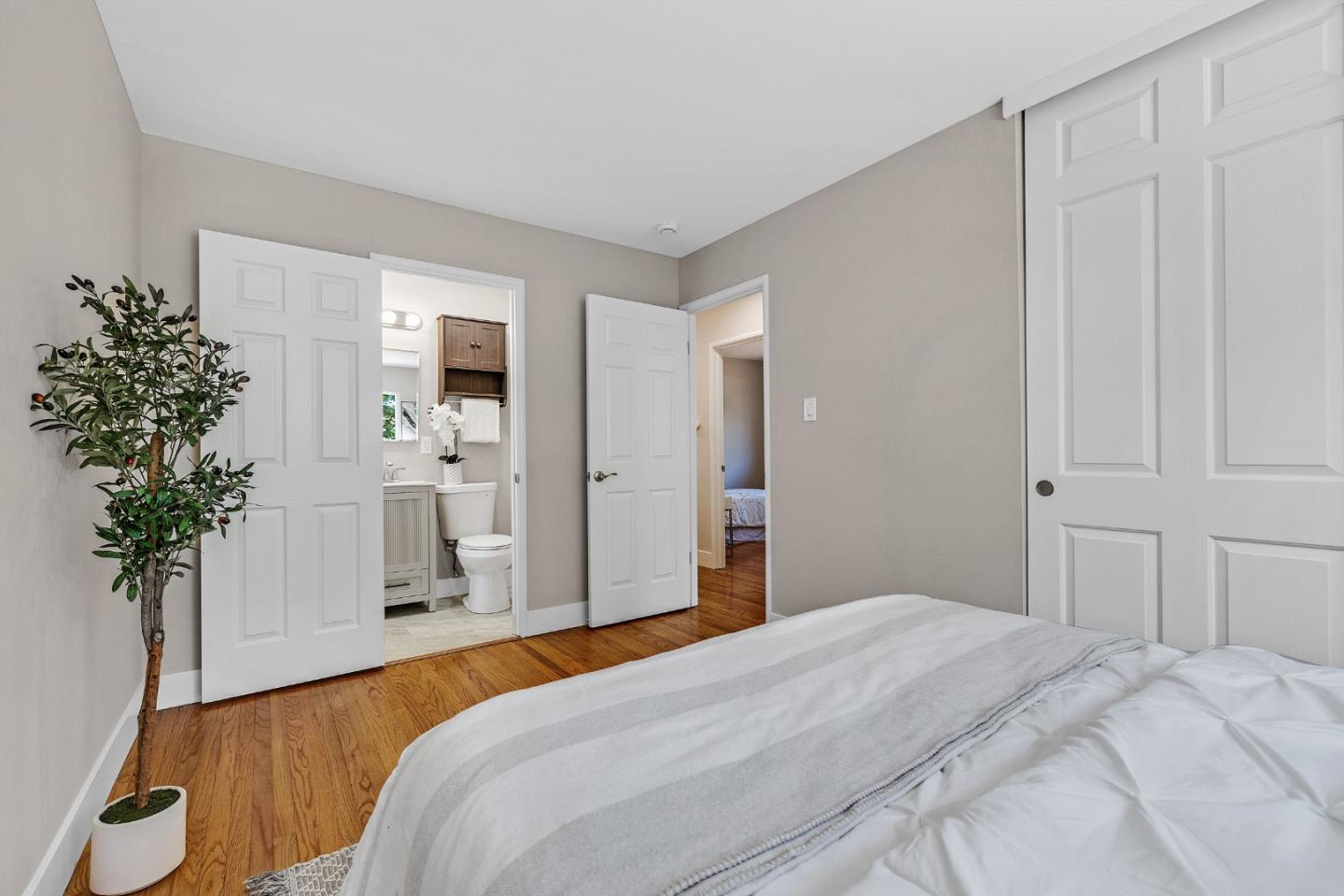 448 Greathouse DR