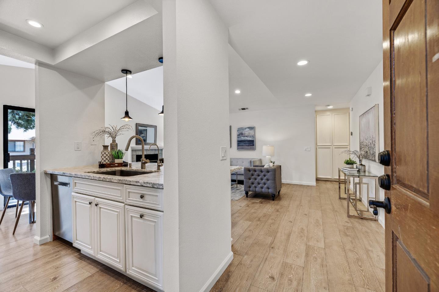 38738 Huntington CIR