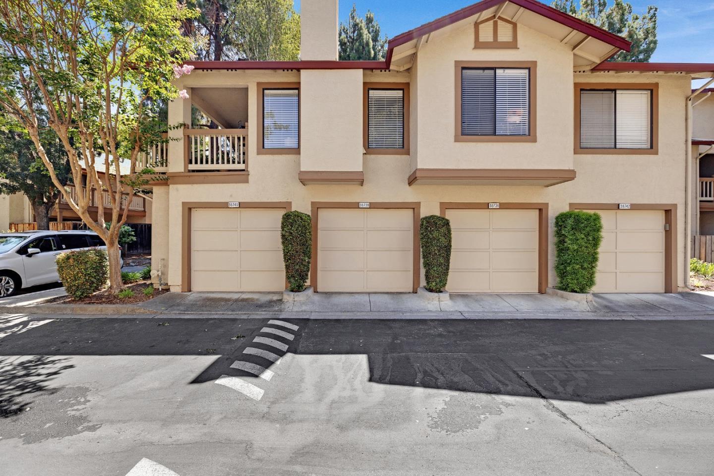 38738 Huntington CIR