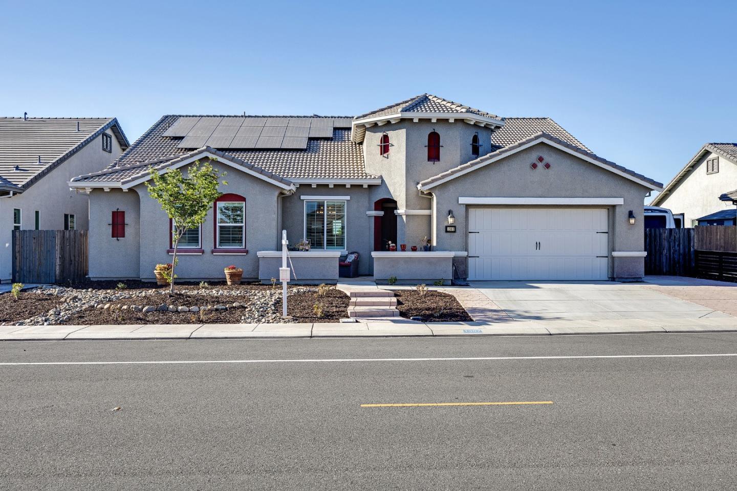 1367 Tannehill DR