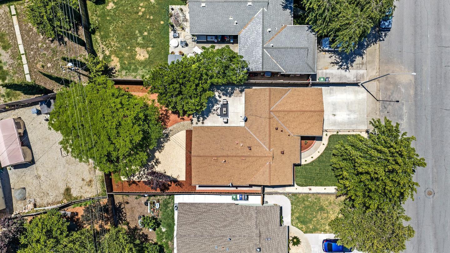448 Greathouse DR