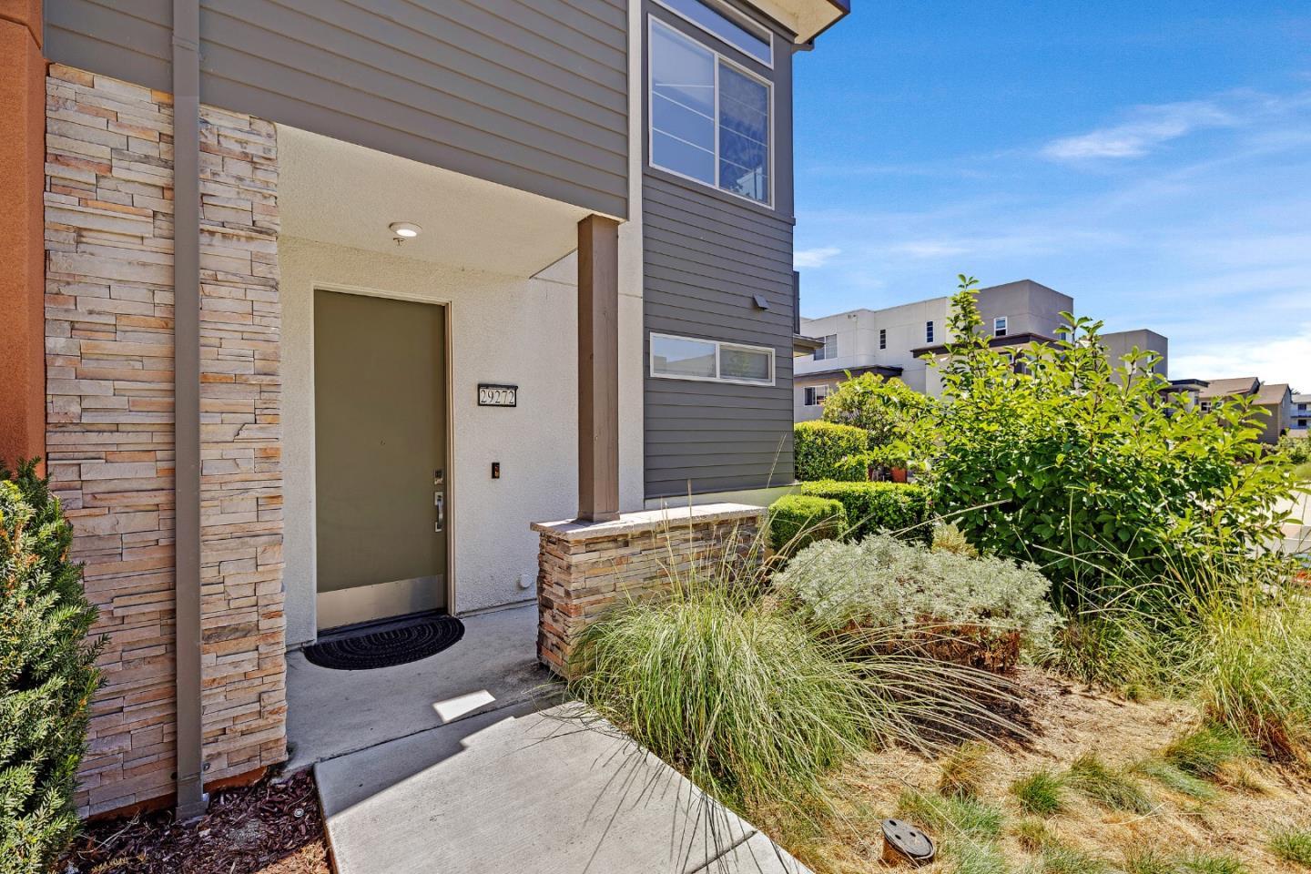 29272 Hub LN