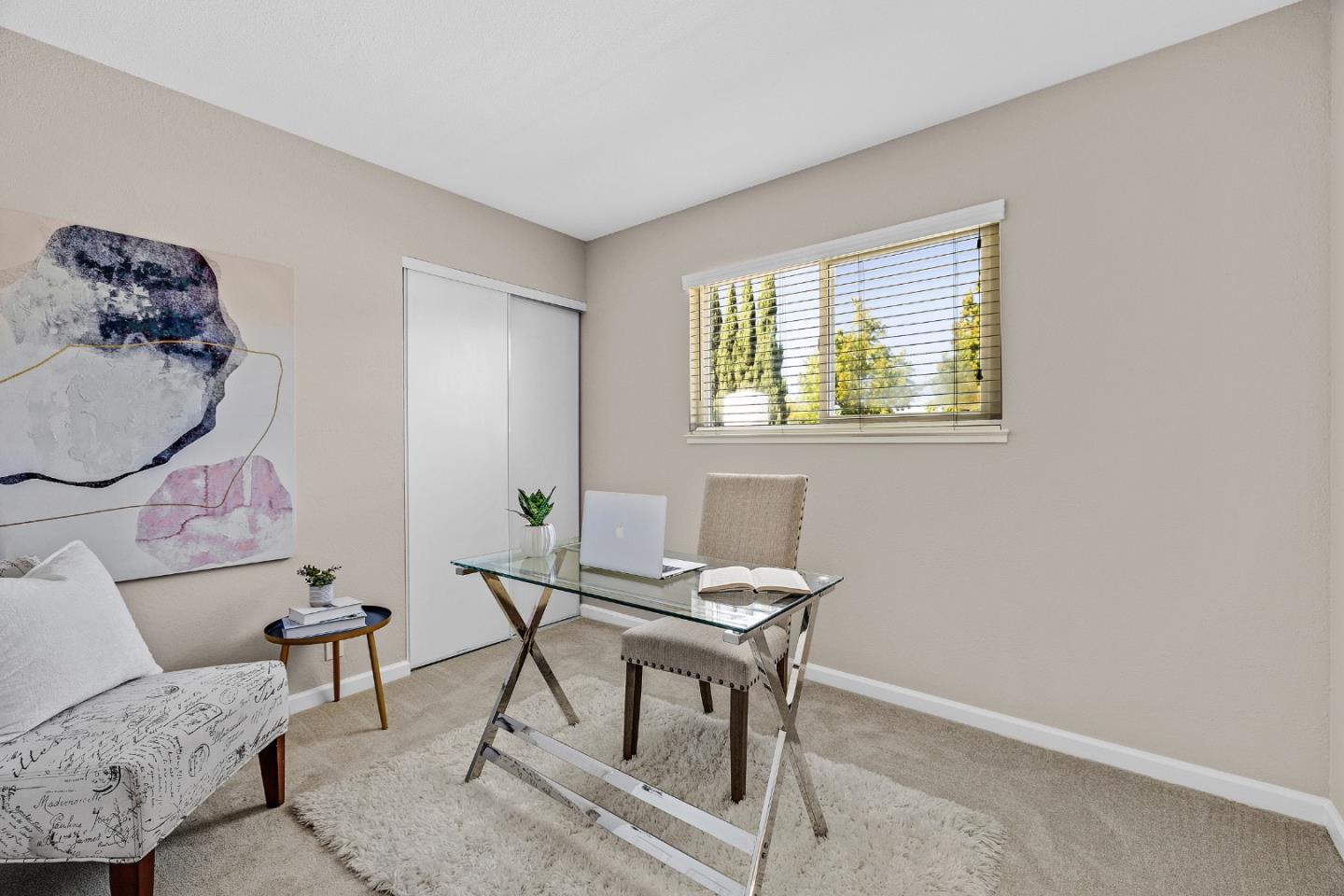 163 Rodrigues AVE