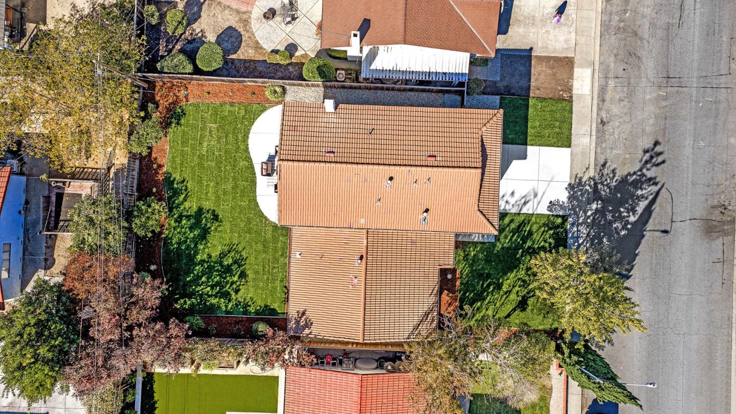 163 Rodrigues AVE