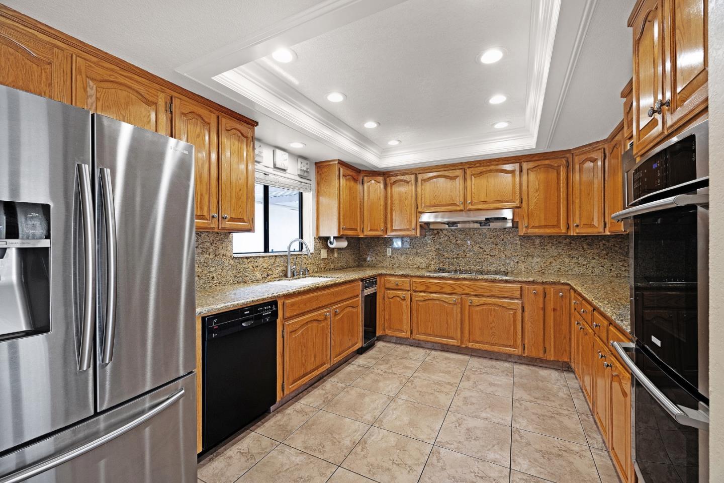 46627 Windmill DR