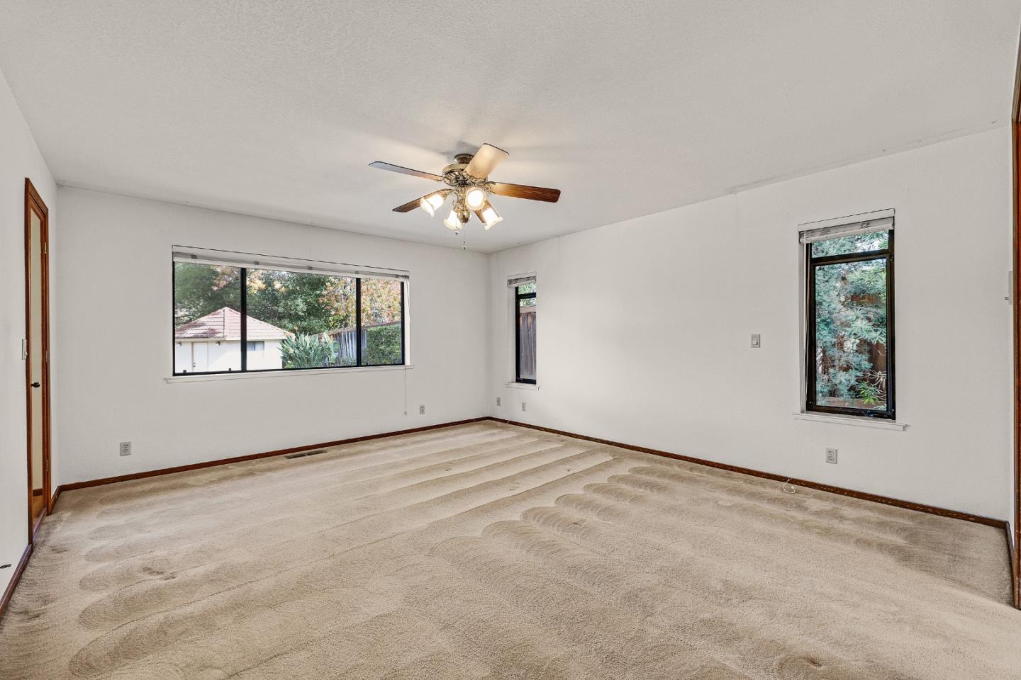 46627 Windmill DR