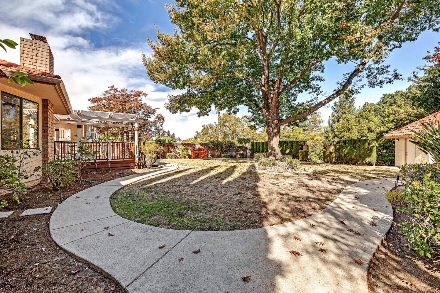 46627 Windmill DR