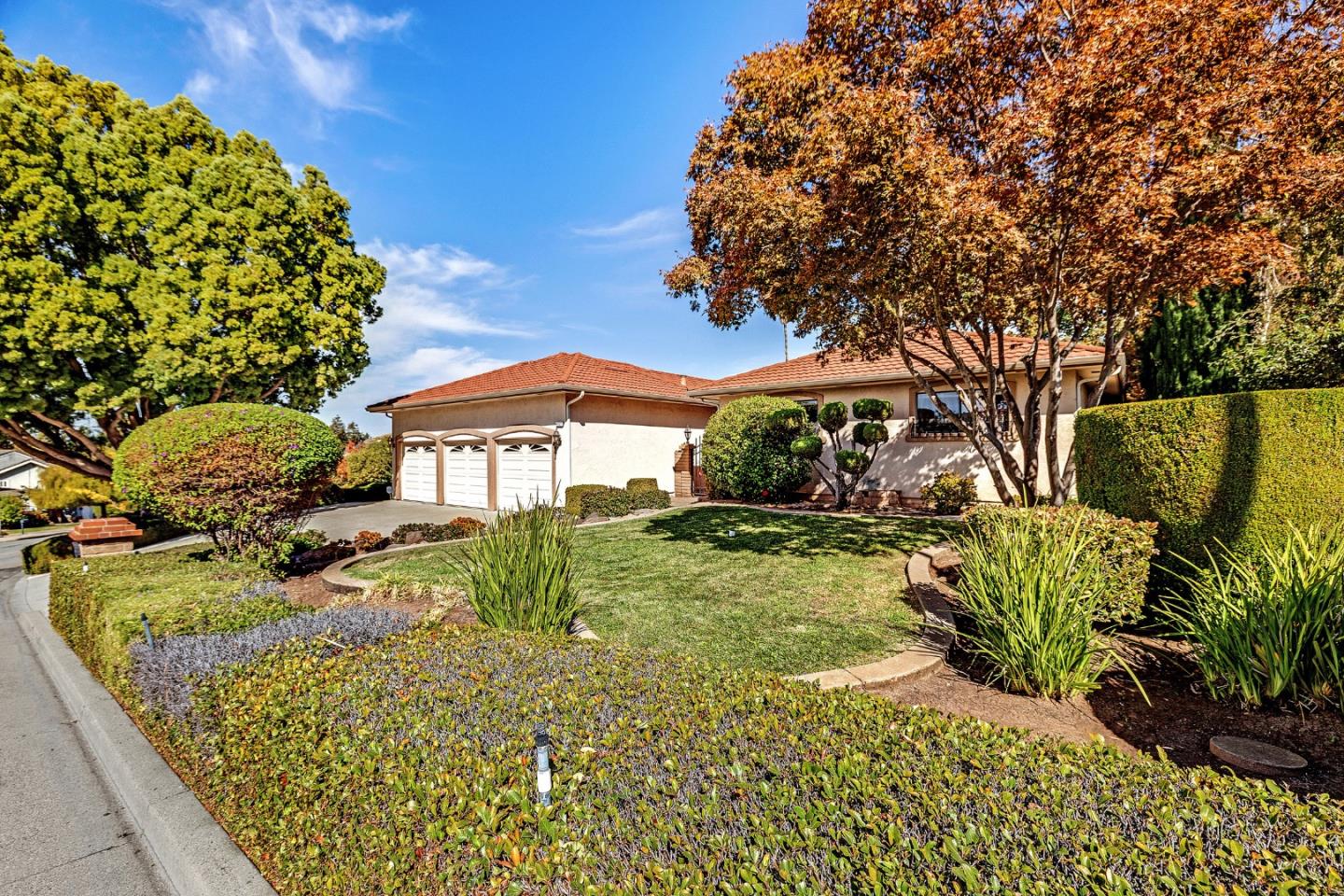 46627 Windmill DR