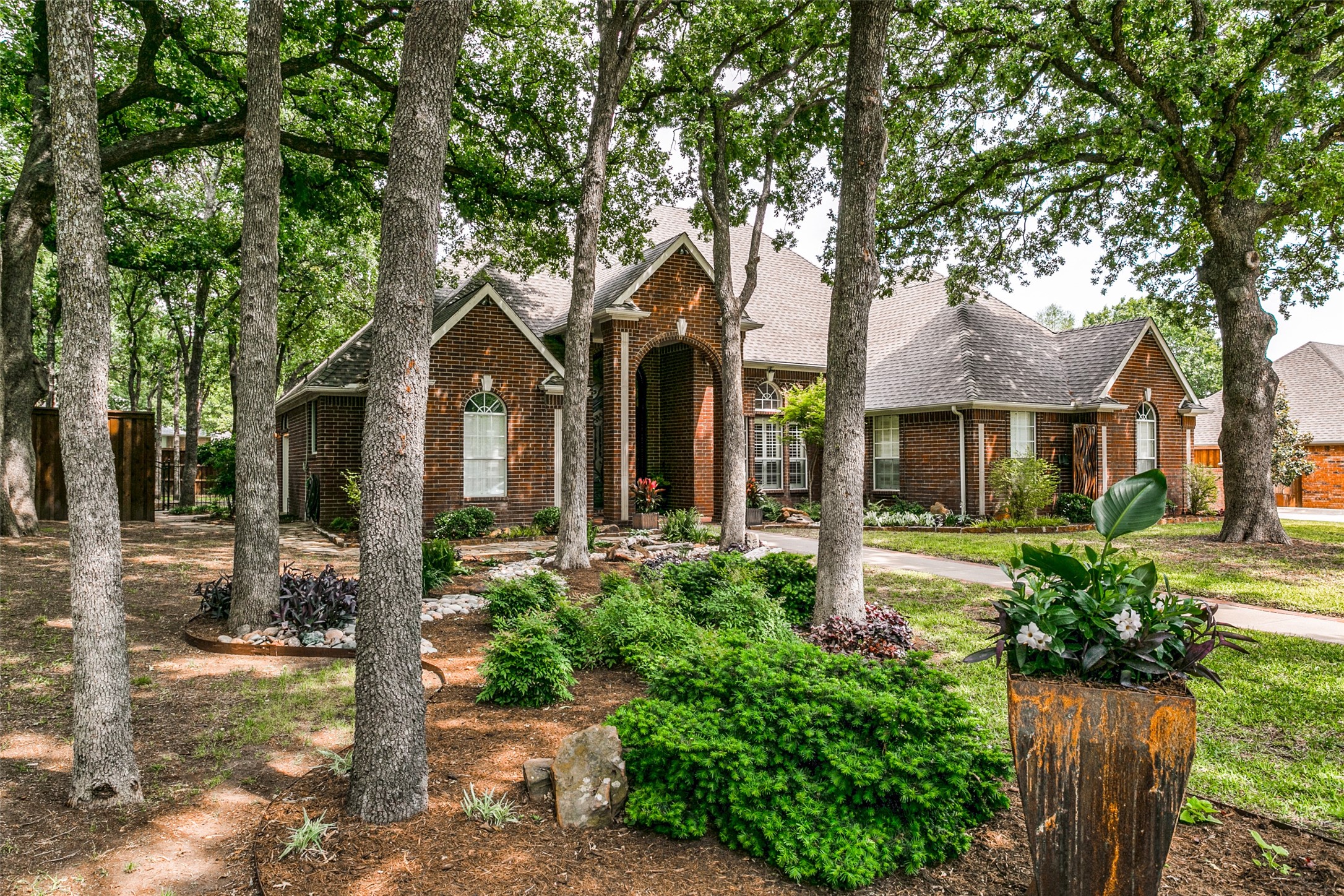 555 Southview Trail