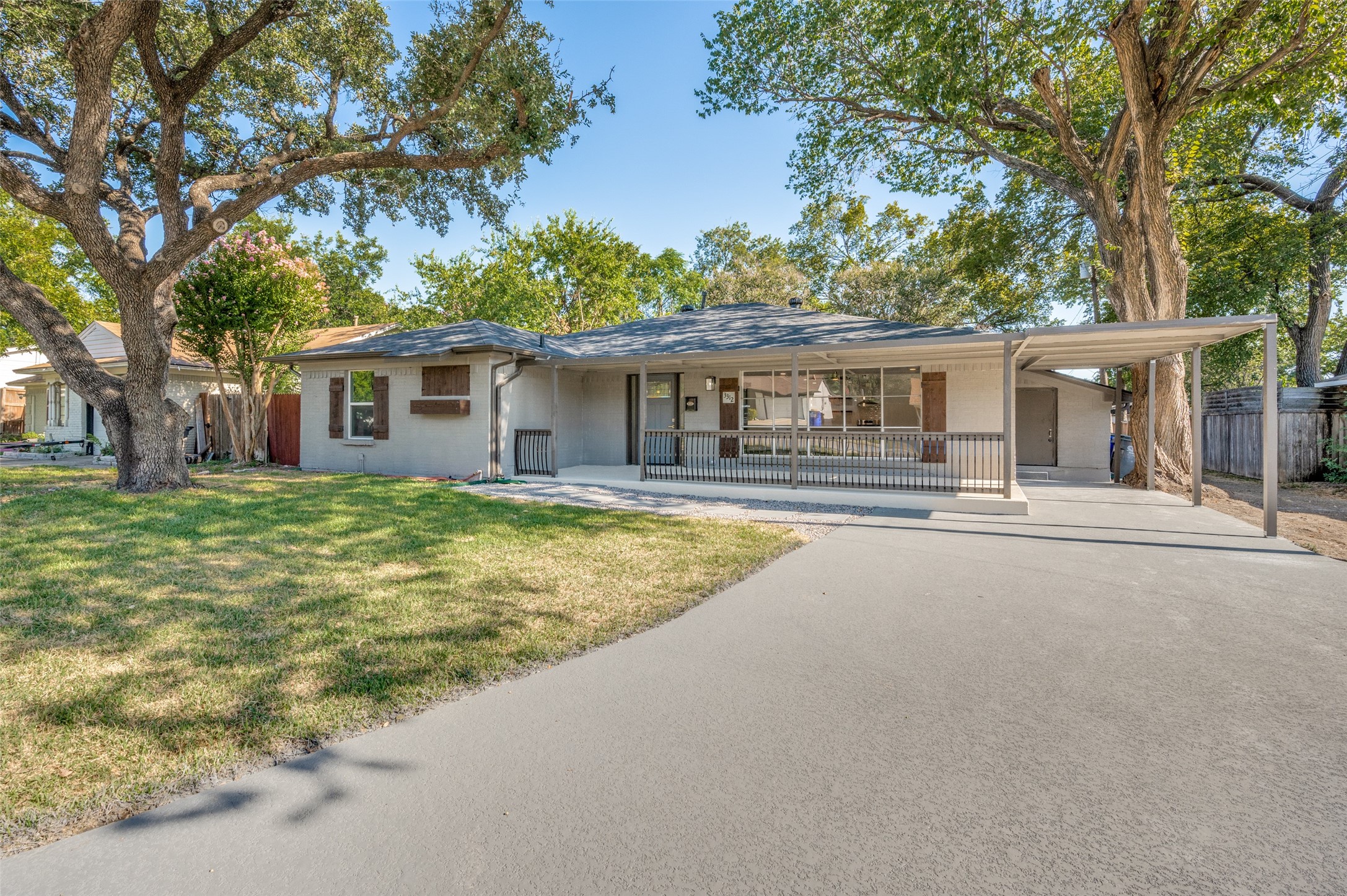 3312 Cloverdale Lane