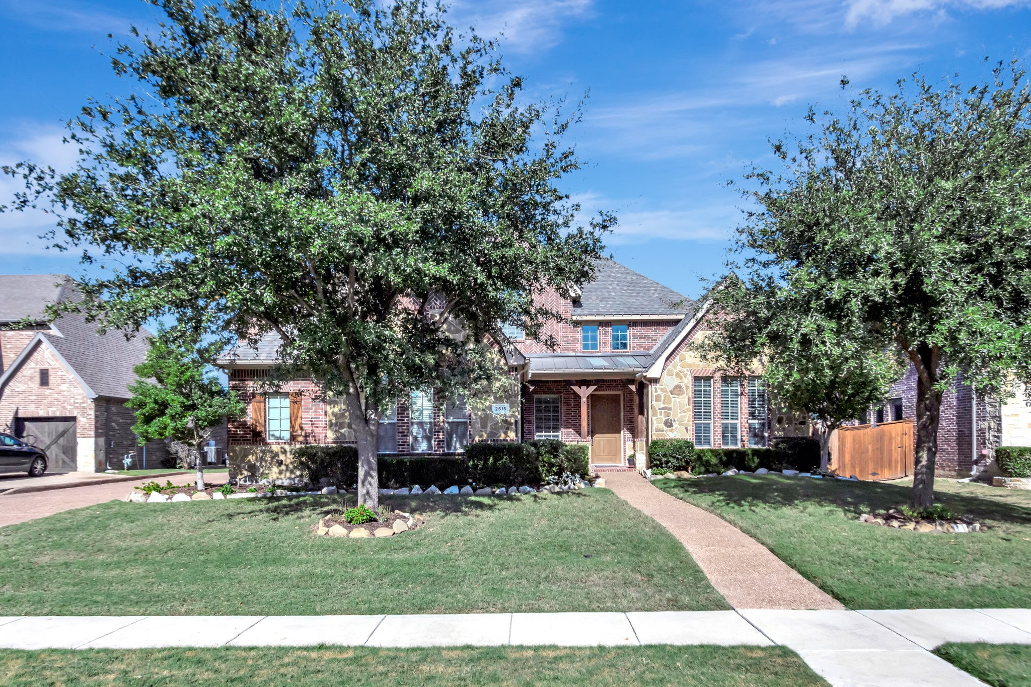 2515 Strathfield Lane