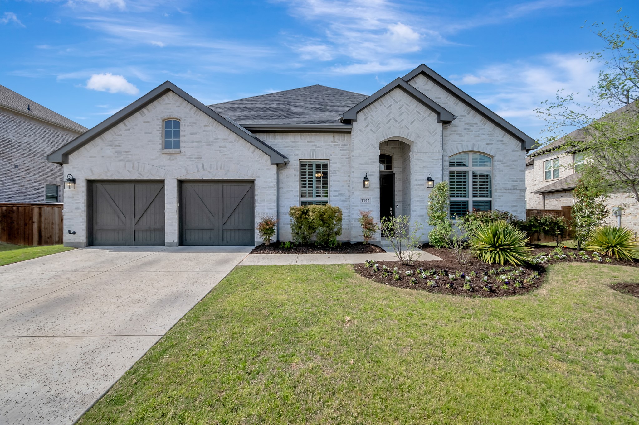 1141 Lake Hills Trail