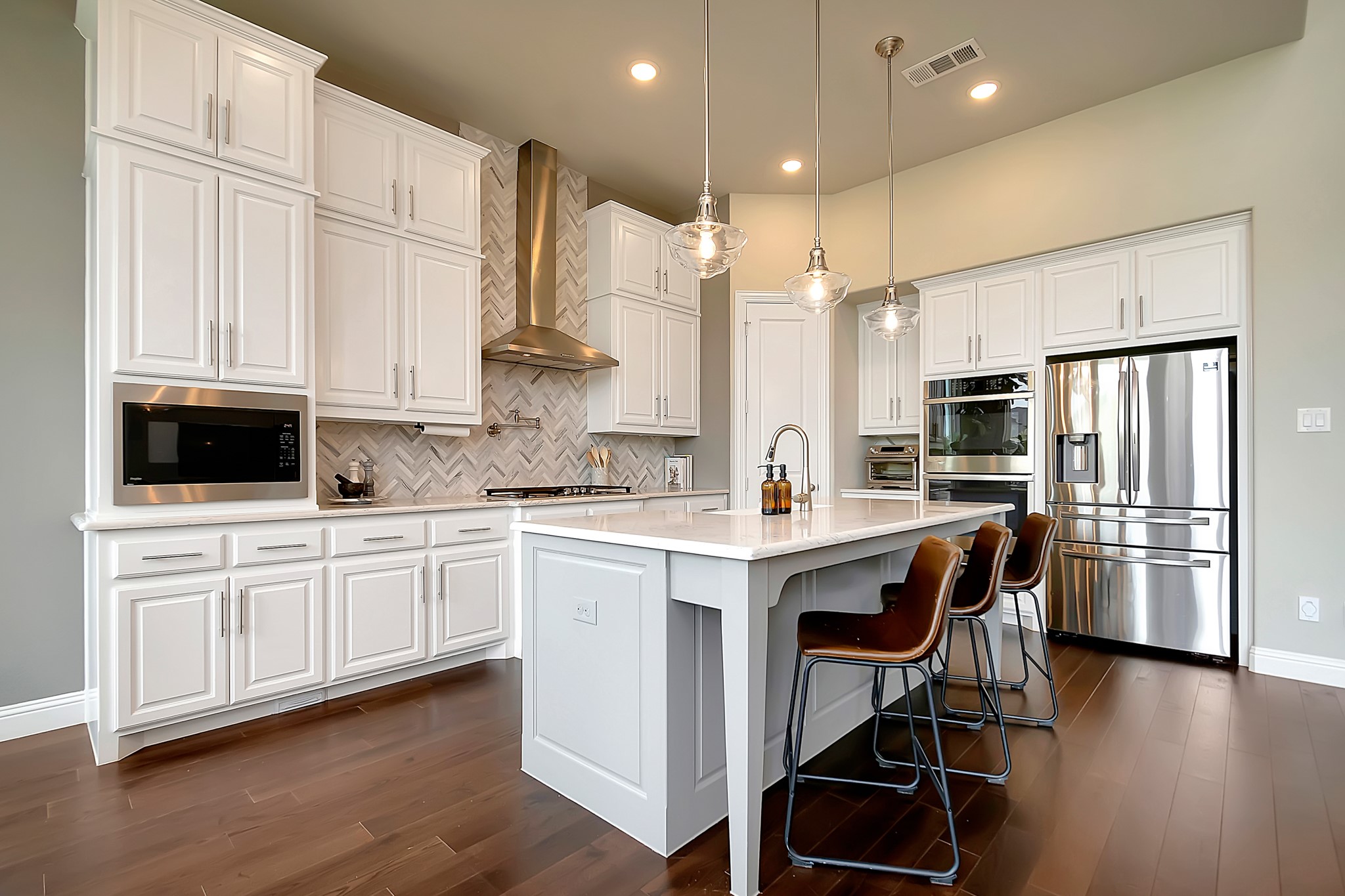 1332 Highpoint Way