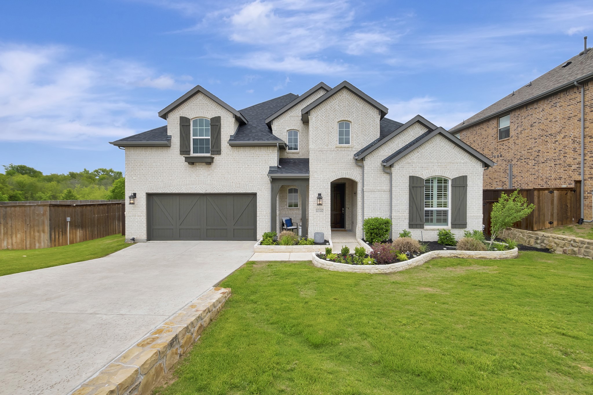 1332 Highpoint Way