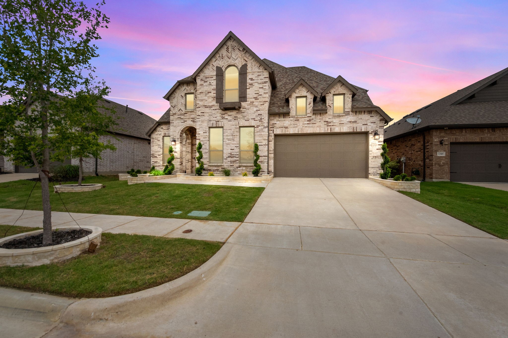 1301 Saddle Ridge Drive