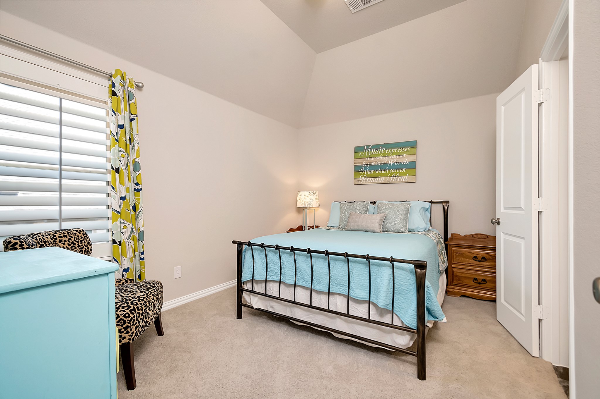 1012 Calumet Court