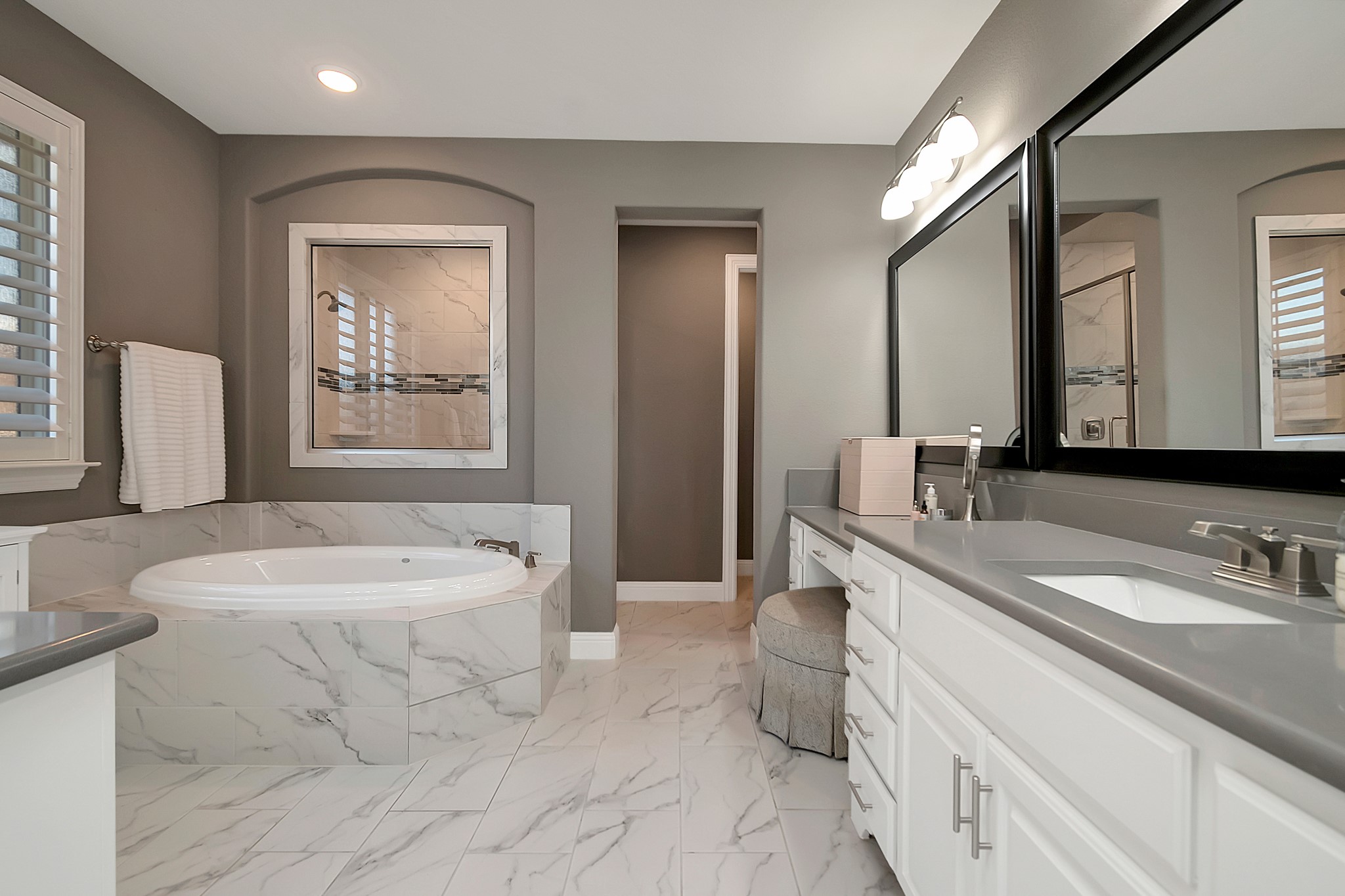 1012 Calumet Court