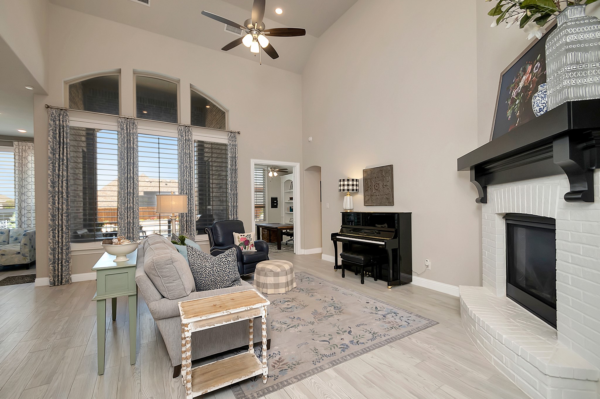 1012 Calumet Court