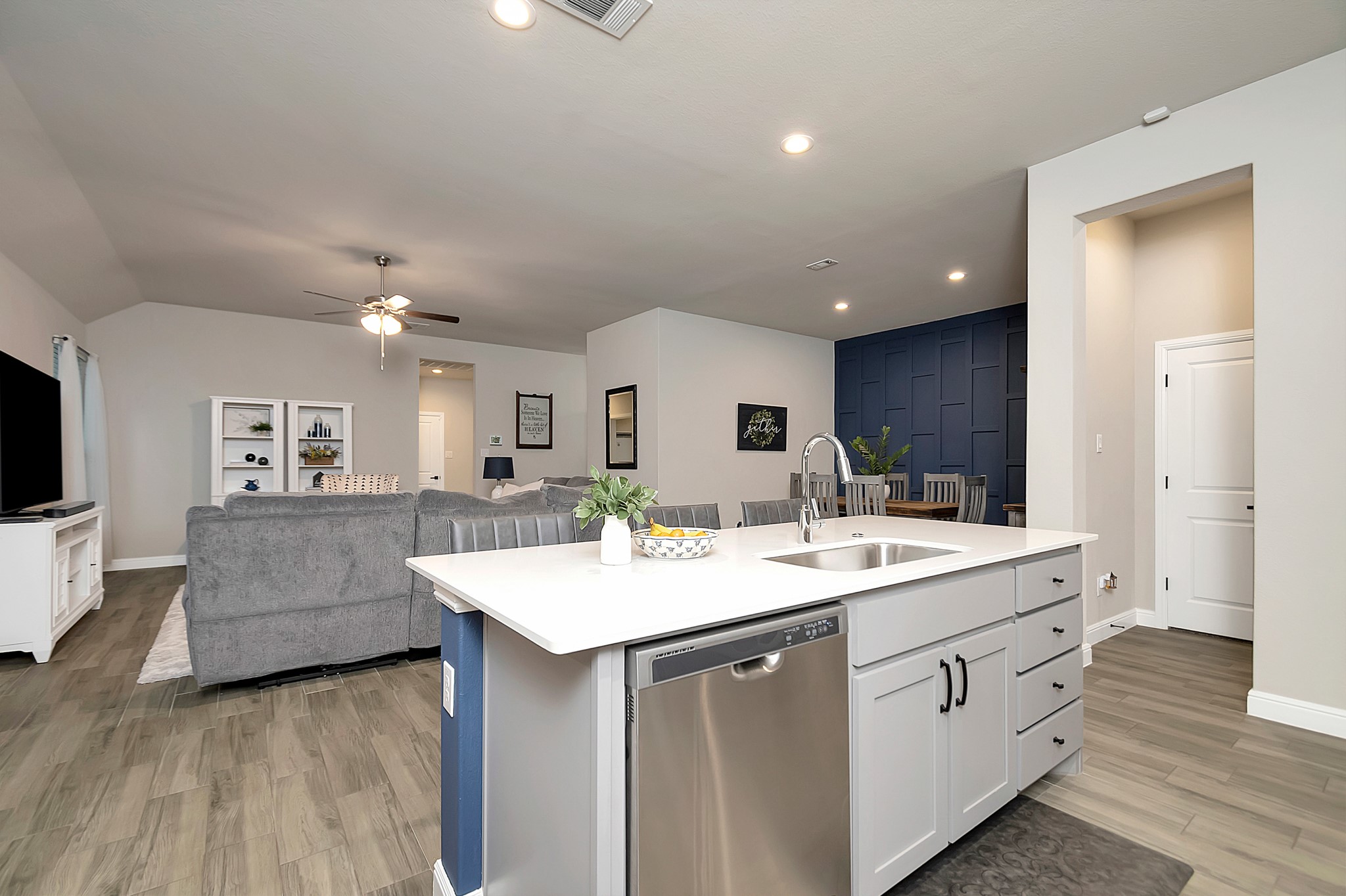 3432 Hidden Hollow Drive