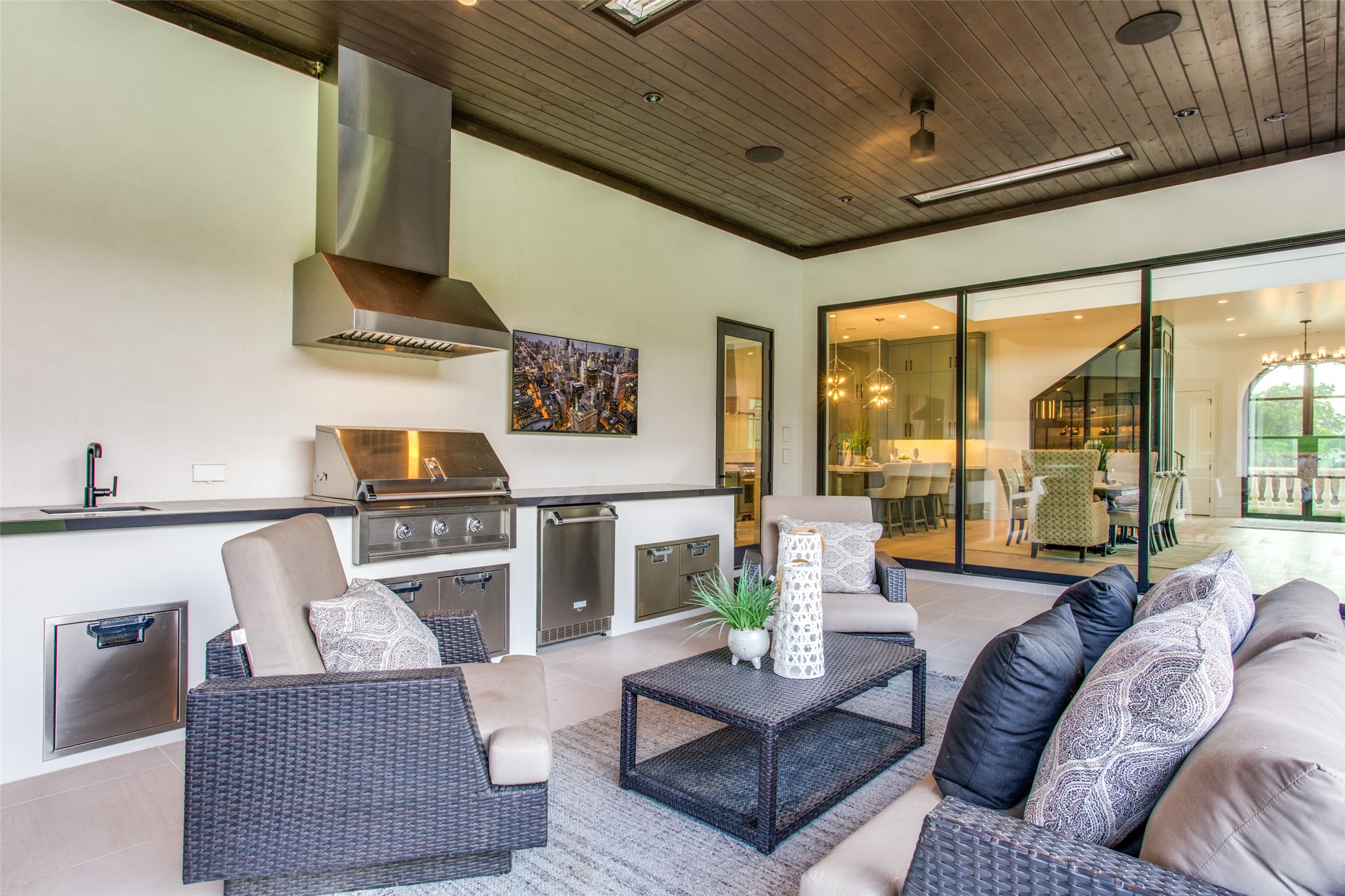 2600 Canopy Court