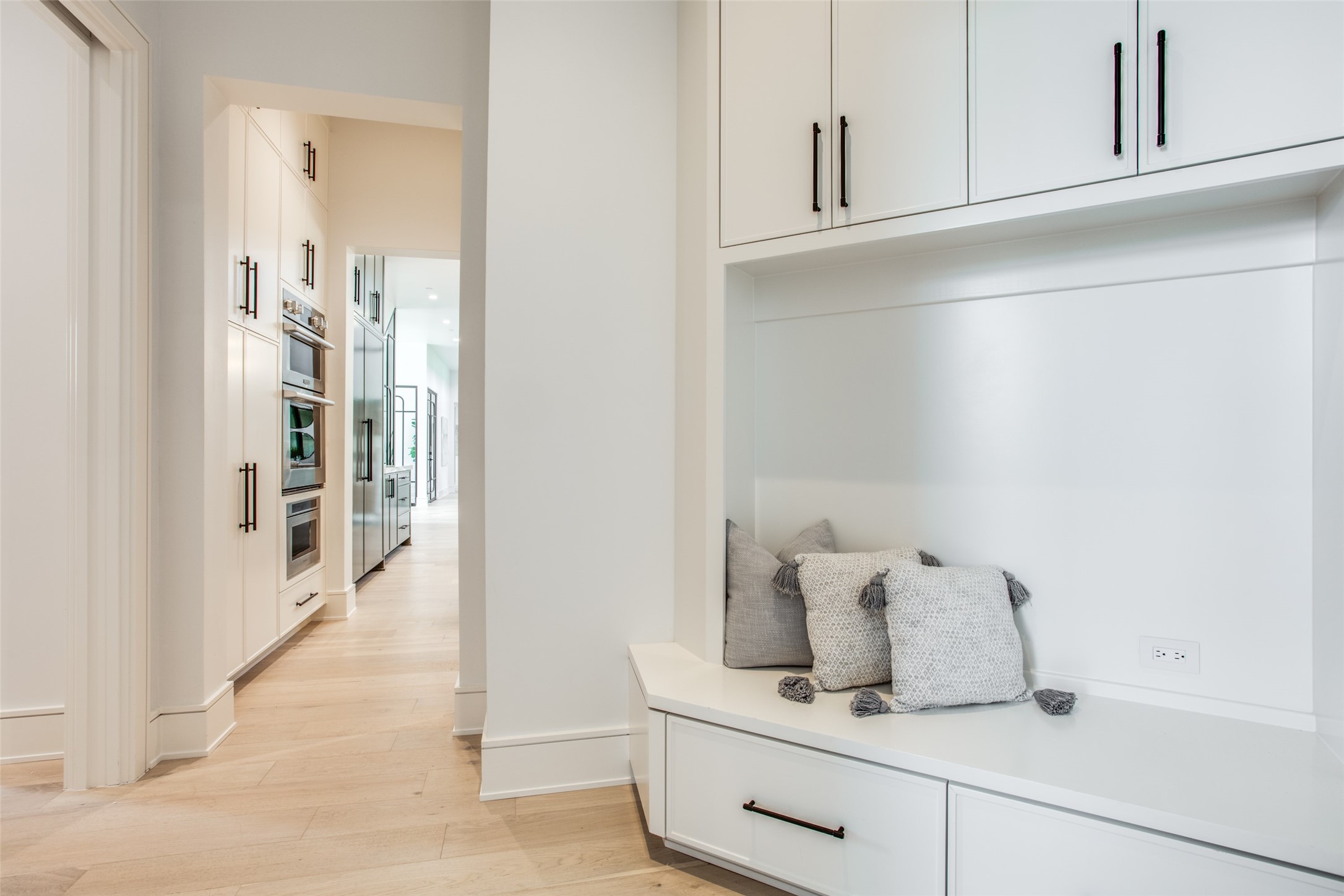 2600 Canopy Court