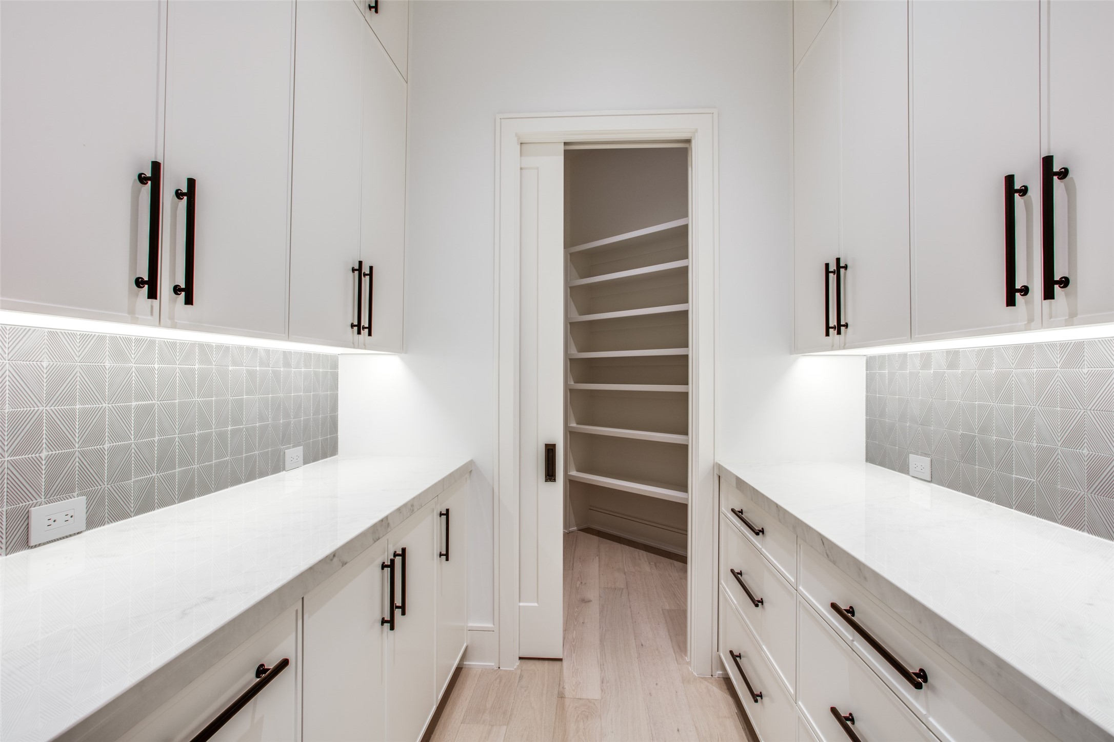 2600 Canopy Court