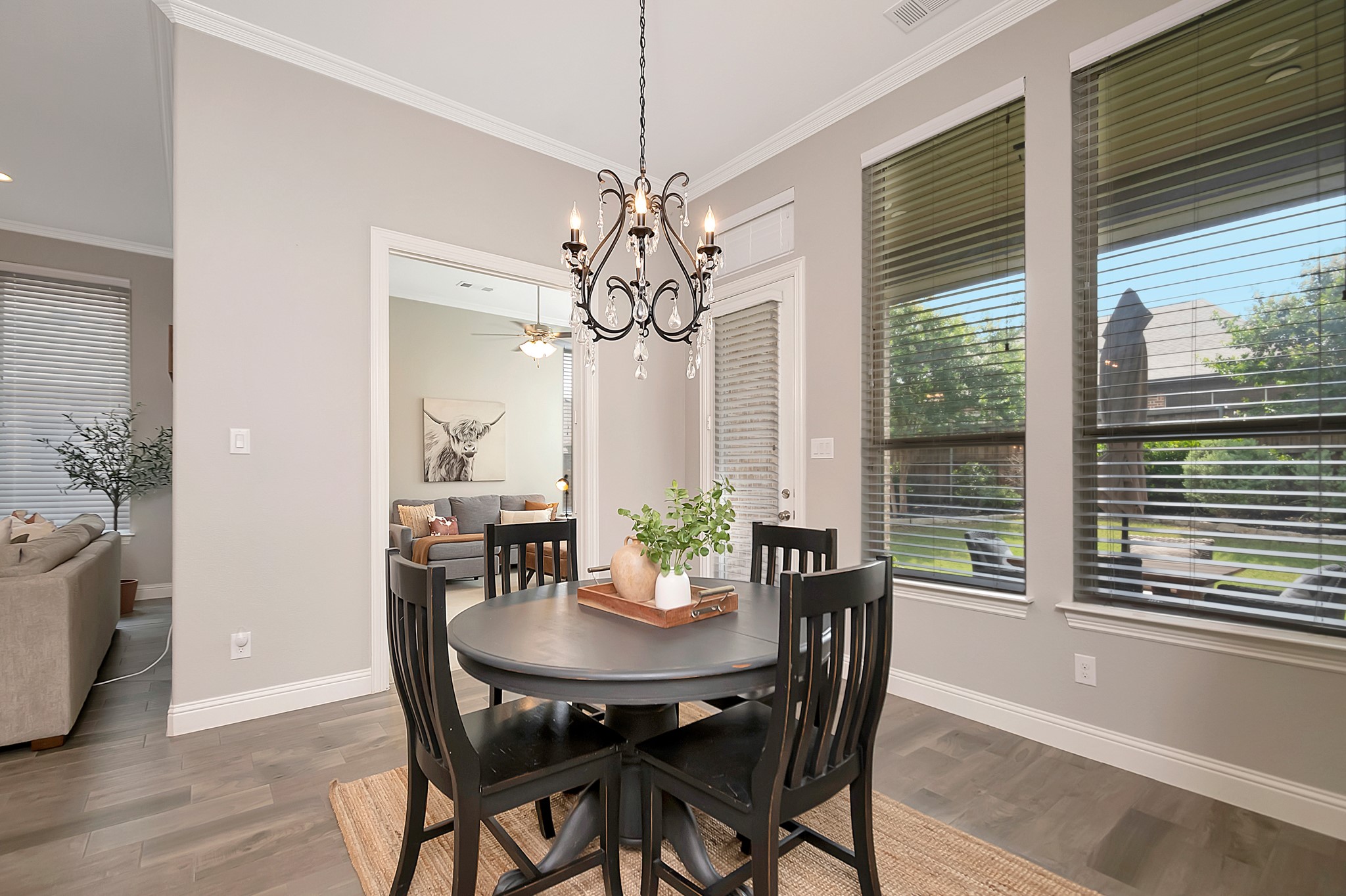 938 Lake Hills Trail