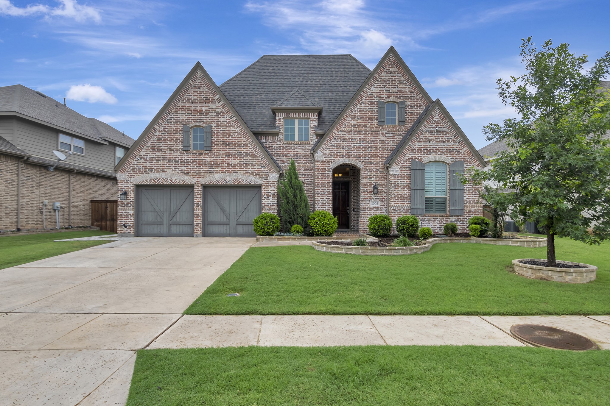1008 Highpoint Way
