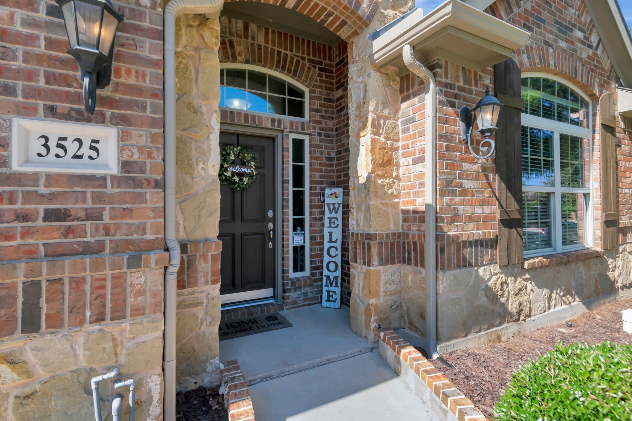 3525 Gallant Trail