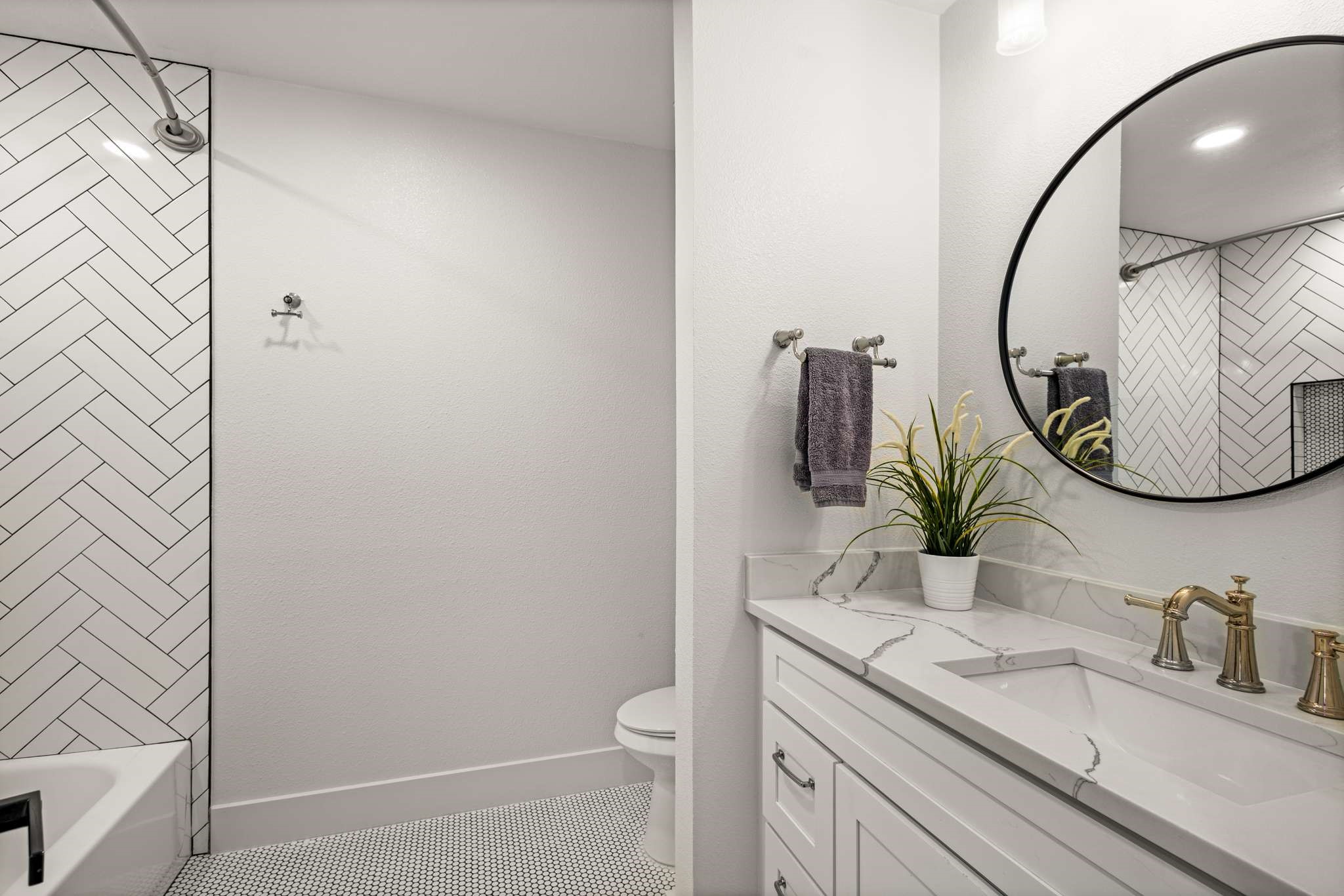 213 Forest Trail